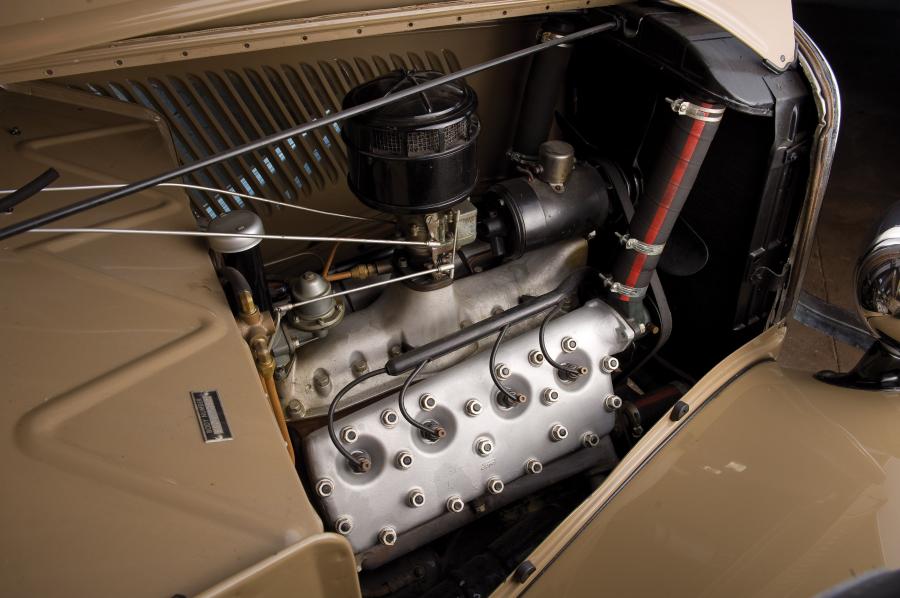  Ford V8 Station Wagon 1934 года  (фото 6 из 18)